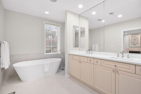 Tiny photo for 1437 S Prairie Avenue #D, Chicago, IL 60605 (MLS # 12594793)