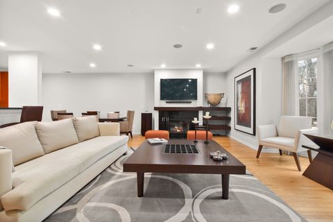 Tiny photo for 1437 S Prairie Avenue #D, Chicago, IL 60605 (MLS # 12594793)