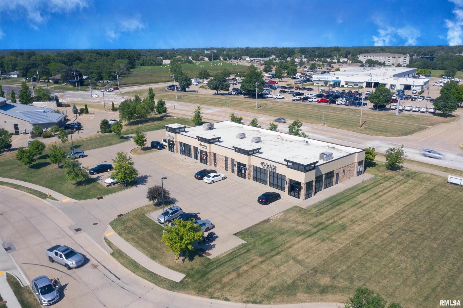 3260 RIDGE Point