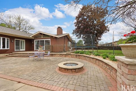 Tiny photo for 106 Sherwood Drive, Cary, IL 60013 (MLS # 12645817)
