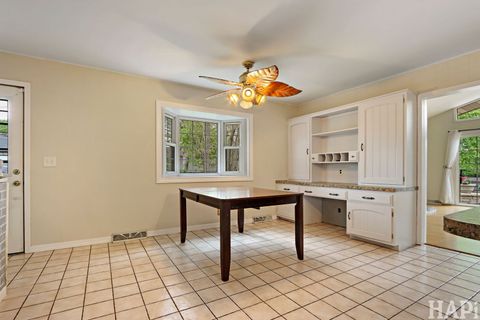 Tiny photo for 106 Sherwood Drive, Cary, IL 60013 (MLS # 12645817)