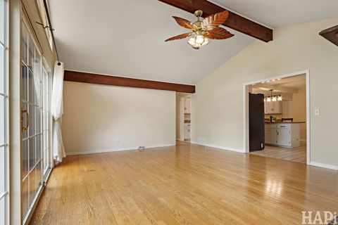 Tiny photo for 106 Sherwood Drive, Cary, IL 60013 (MLS # 12645817)