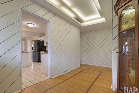 Tiny photo for 106 Sherwood Drive, Cary, IL 60013 (MLS # 12645817)