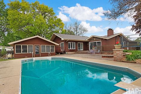 Tiny photo for 106 Sherwood Drive, Cary, IL 60013 (MLS # 12645817)