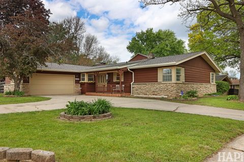 Tiny photo for 106 Sherwood Drive, Cary, IL 60013 (MLS # 12645817)
