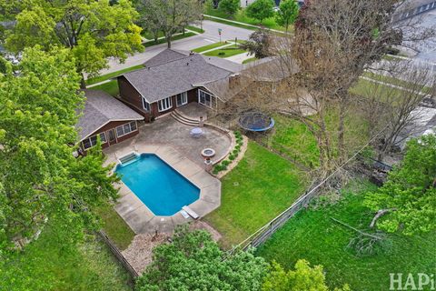 Tiny photo for 106 Sherwood Drive, Cary, IL 60013 (MLS # 12645817)