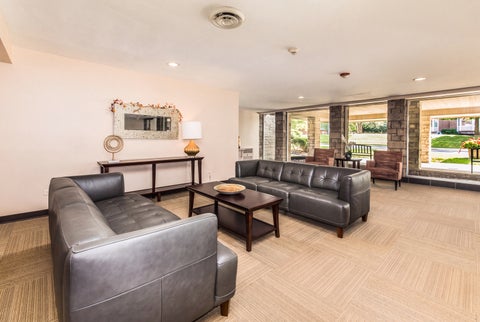 Tiny photo for 400 Ascot Drive #3E, Park Ridge, IL 60068 (MLS # 12784839)