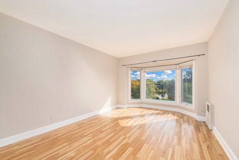 Tiny photo for 400 Ascot Drive #3E, Park Ridge, IL 60068 (MLS # 12784839)
