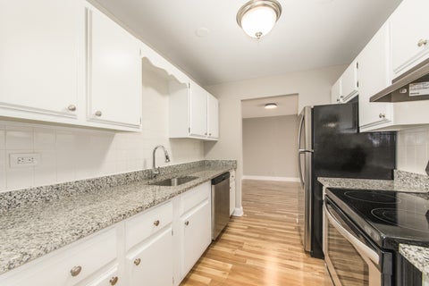 Tiny photo for 400 Ascot Drive #3E, Park Ridge, IL 60068 (MLS # 12784839)