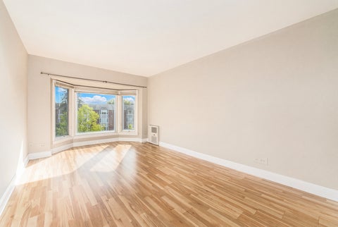 Tiny photo for 400 Ascot Drive #3E, Park Ridge, IL 60068 (MLS # 12784839)