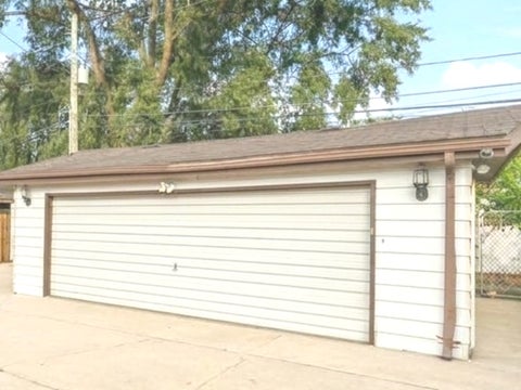 Tiny photo for 1373 Mackinaw Avenue, Calumet City, IL 60409 (MLS # 12753144)