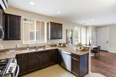 Tiny photo for 10782 New Grove Trail #82, San Diego, CA 92130 (MLS # 12784442)