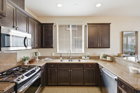 Tiny photo for 10782 New Grove Trail #82, San Diego, CA 92130 (MLS # 12784442)