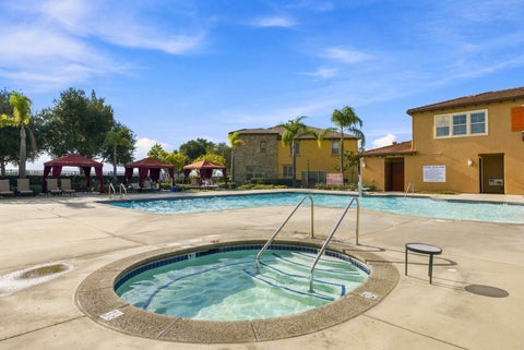 Tiny photo for 10782 New Grove Trail #82, San Diego, CA 92130 (MLS # 12784442)