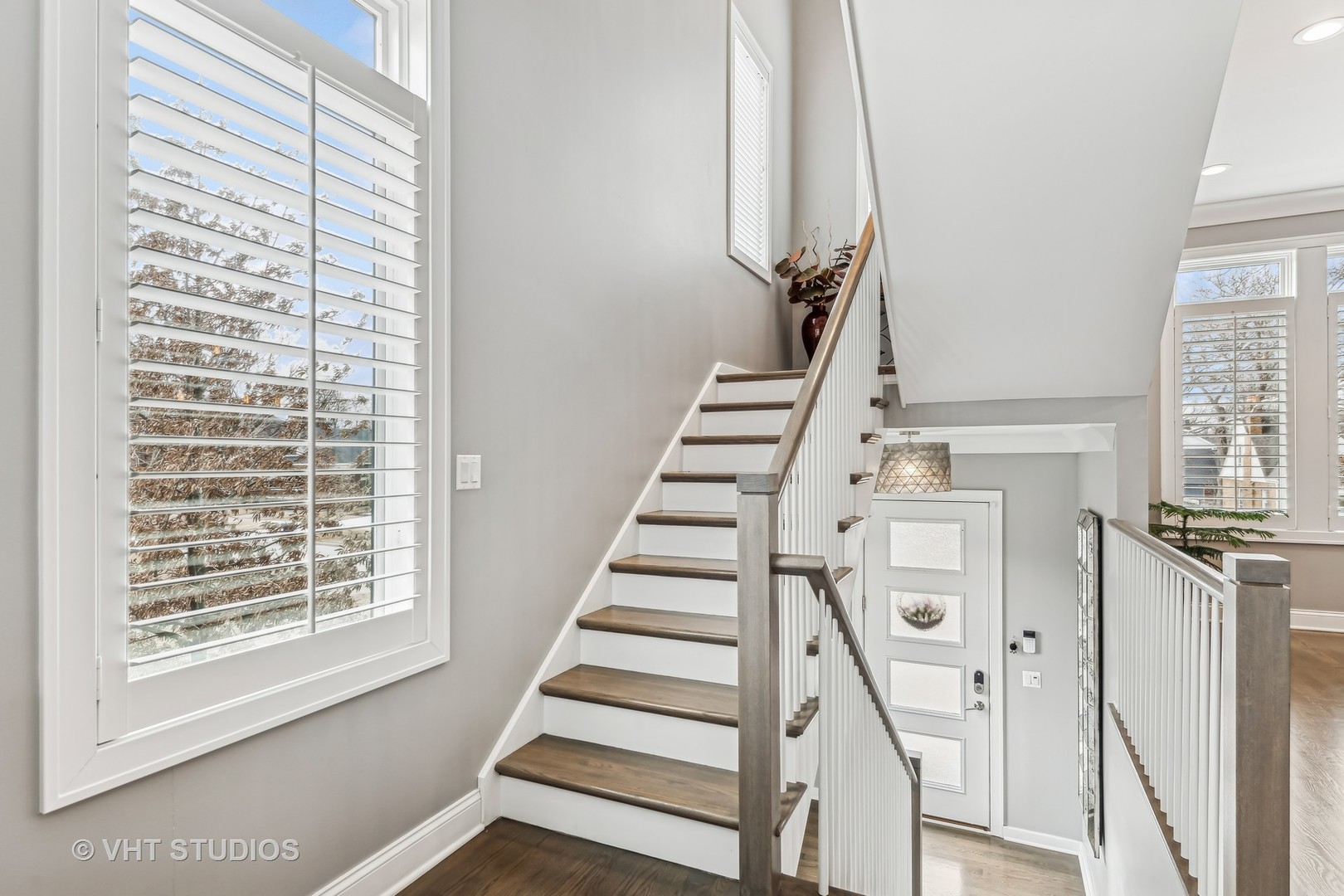 217 N Larch Avenue