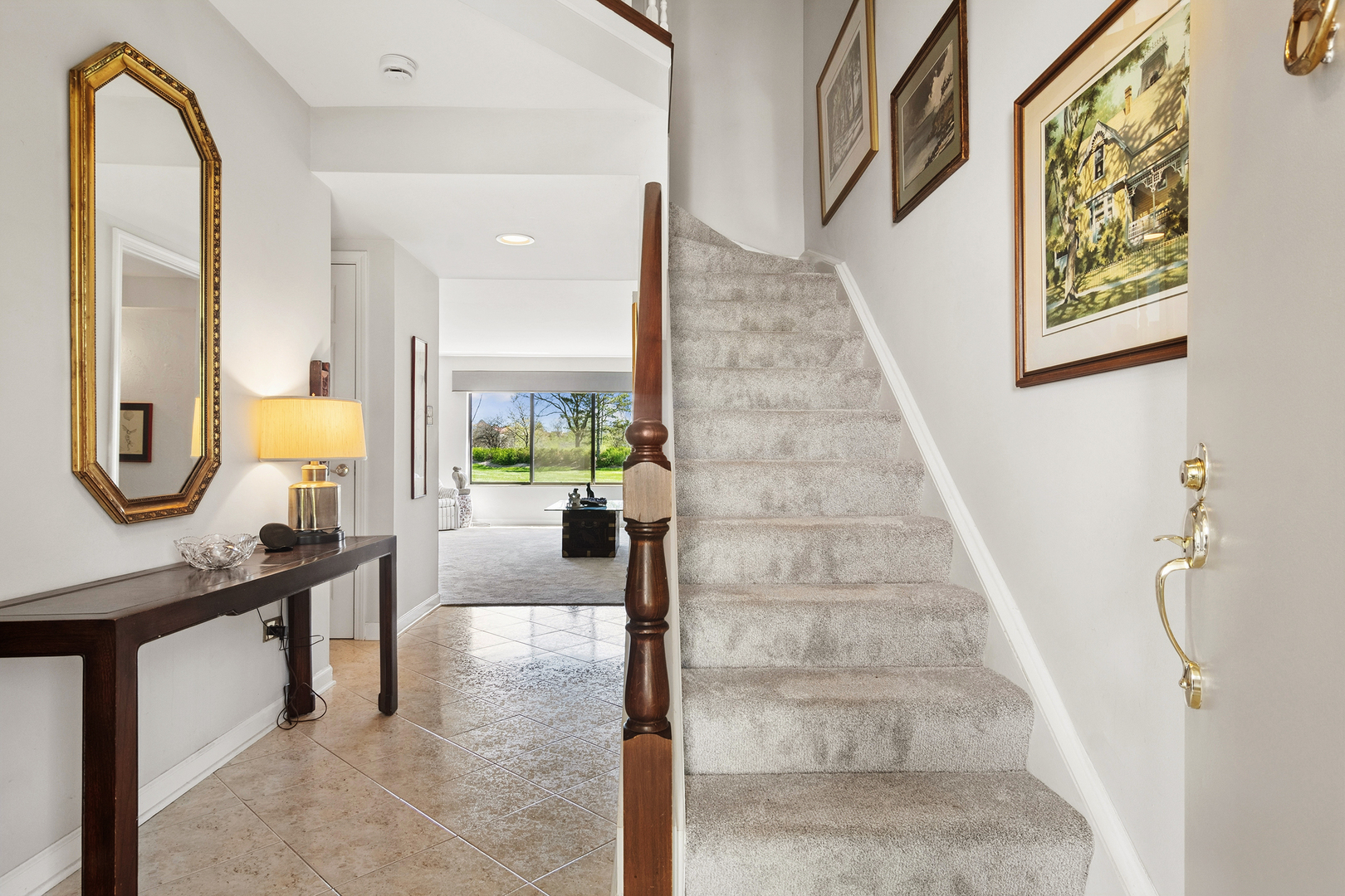 Properties 3 471 Old Barn Road