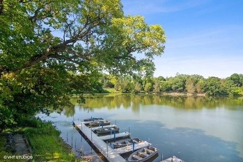 Tiny photo for 471 Old Barn Road, Lake Barrington, IL 60010 (MLS # 12643355)