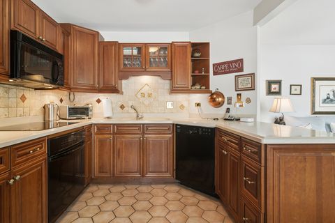 Tiny photo for 471 Old Barn Road, Lake Barrington, IL 60010 (MLS # 12643355)