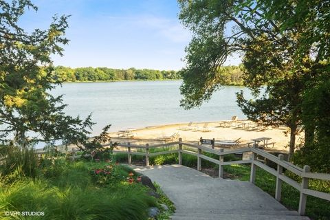 Tiny photo for 471 Old Barn Road, Lake Barrington, IL 60010 (MLS # 12643355)