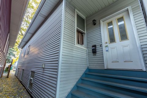 Tiny photo for 1133 S Ridgeland Avenue, Oak Park, IL 60304 (MLS # 12510047)