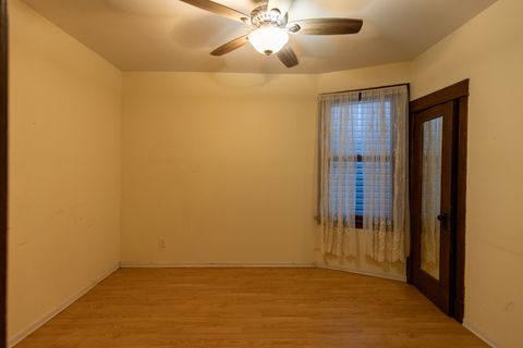 Tiny photo for 1133 S Ridgeland Avenue, Oak Park, IL 60304 (MLS # 12510047)