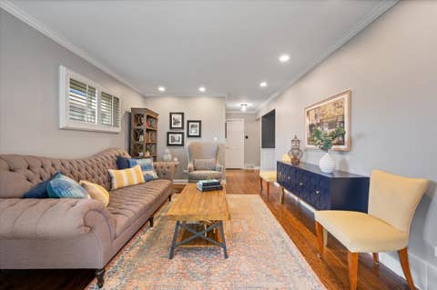Tiny photo for Highwood, IL 60040 (MLS # 12703698)