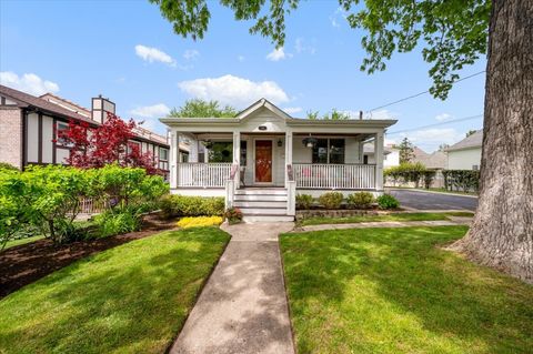 Photo of Highwood, IL 60040 (MLS # 12703698)