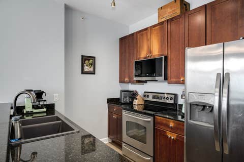 Tiny photo for 1235 S Prairie Avenue #3506, Chicago, IL 60605 (MLS # 12725590)