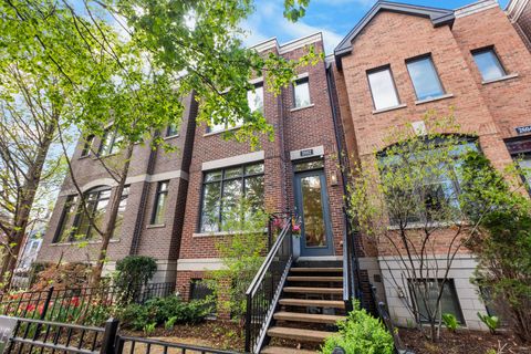 Photo of 2602 N Paulina Street, Chicago, IL 60614 (MLS # 12615700)