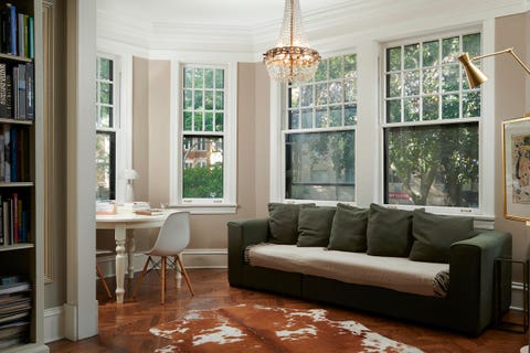 Tiny photo for 635 W Sheridan Road #1, Chicago, IL 60613 (MLS # 12678941)