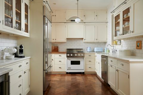 Tiny photo for 635 W Sheridan Road #1, Chicago, IL 60613 (MLS # 12678941)