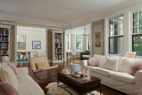 Tiny photo for 635 W Sheridan Road #1, Chicago, IL 60613 (MLS # 12678941)