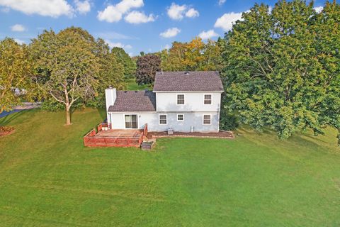 Tiny photo for 17 Basswood Court, Bristol, IL 60512 (MLS # 12486600)