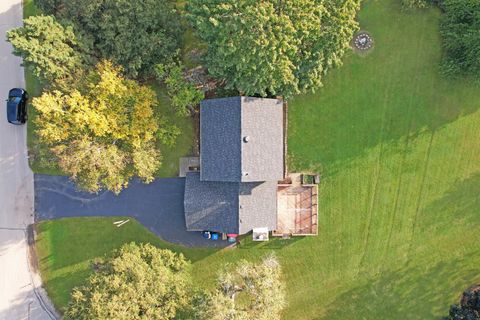 Tiny photo for 17 Basswood Court, Bristol, IL 60512 (MLS # 12486600)