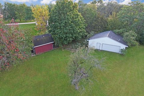 Tiny photo for 17 Basswood Court, Bristol, IL 60512 (MLS # 12486600)