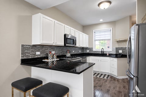 Tiny photo for 13296 Greenleaf Court, Palos Heights, IL 60463 (MLS # 12763323)