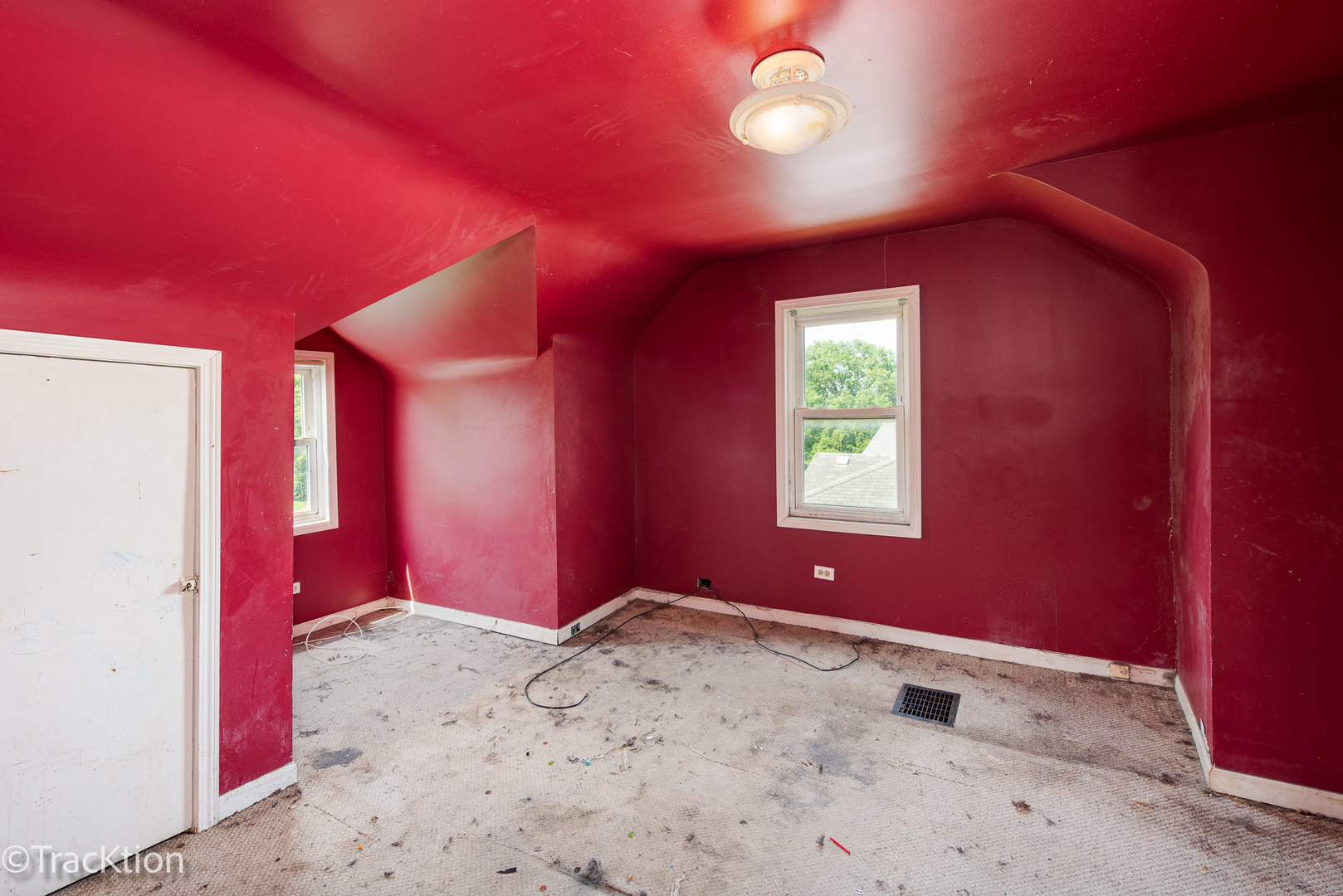 910 E Krage Drive