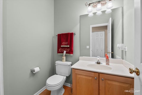 Tiny photo for 1221 Oakleaf Court, Aurora, IL 60506 (MLS # 12655827)