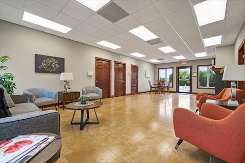 Tiny photo for 1815 Glenbridge Road, Bloomington, IL 61704 (MLS # 12426035)