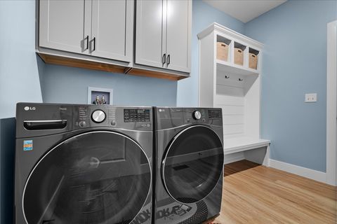 Tiny photo for 1815 Glenbridge Road, Bloomington, IL 61704 (MLS # 12426035)