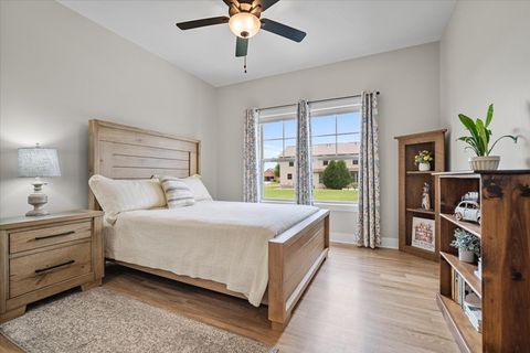 Tiny photo for 1815 Glenbridge Road, Bloomington, IL 61704 (MLS # 12426035)