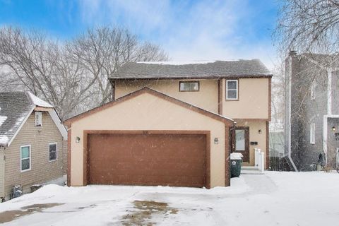 508 Beechwood Drive Round Lake IL 60073