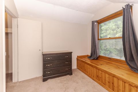 Tiny photo for 1114 Beechwood Avenue, Bloomington, IL 61701 (MLS # 12496849)