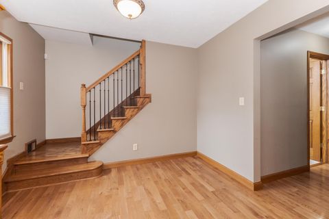 Tiny photo for 1114 Beechwood Avenue, Bloomington, IL 61701 (MLS # 12496849)