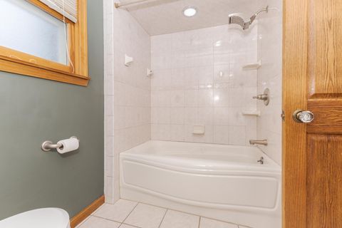 Tiny photo for 1114 Beechwood Avenue, Bloomington, IL 61701 (MLS # 12496849)