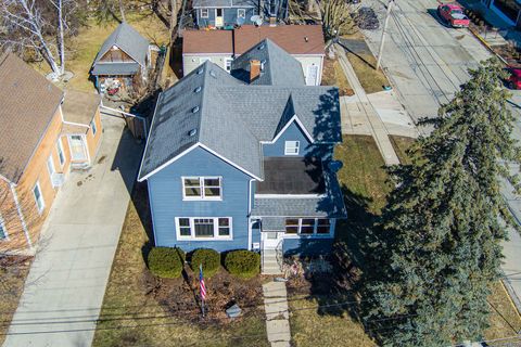 Tiny photo for 405 W High Street, Sycamore, IL 60178 (MLS # 12566159)