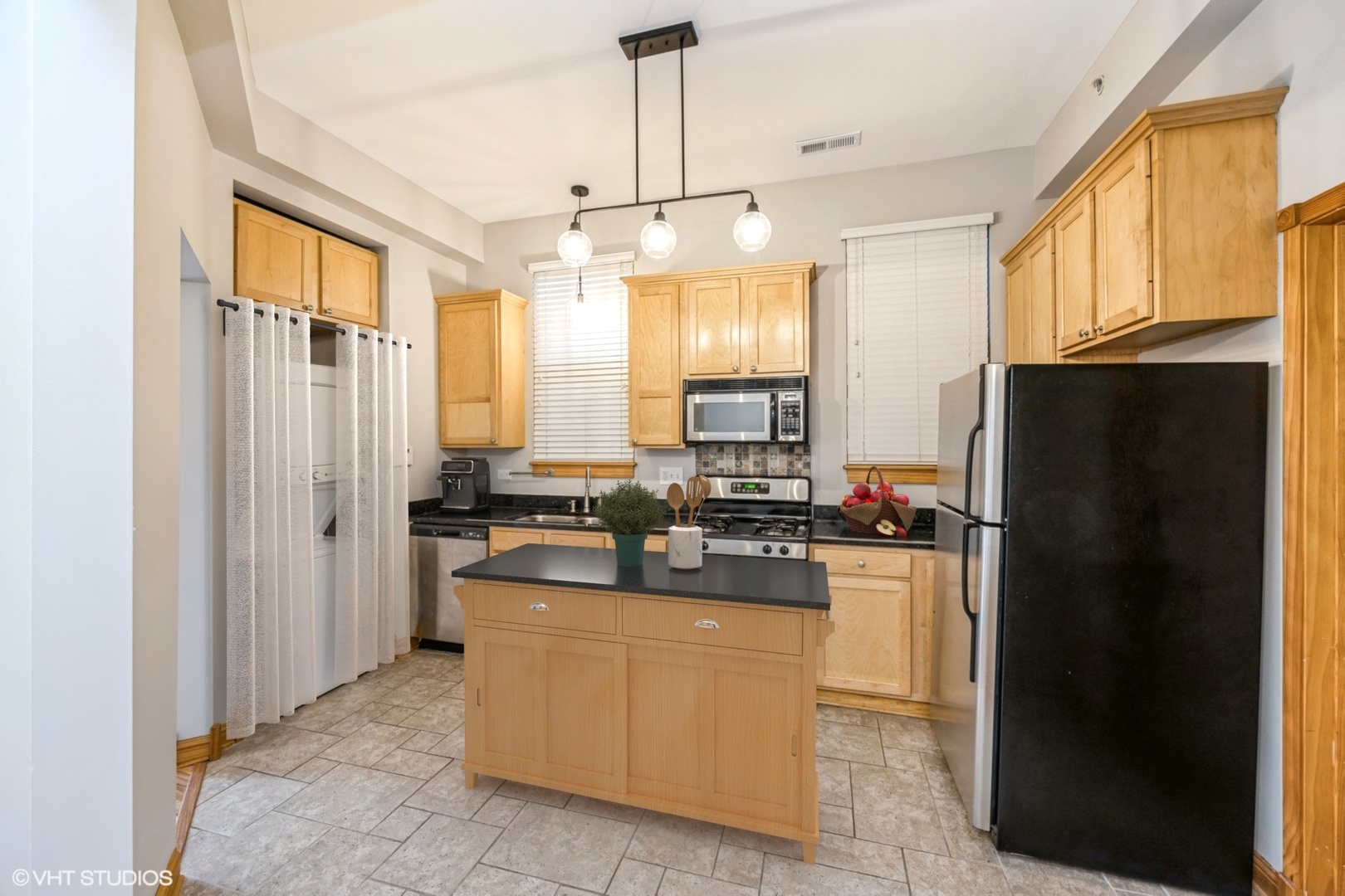 25 S La Grange Road E