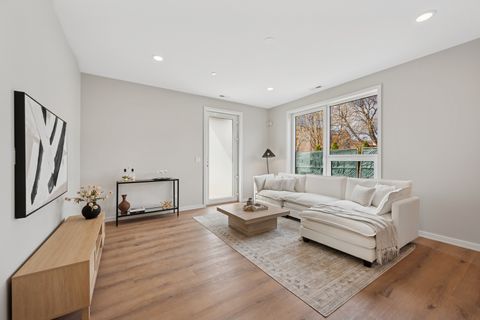 Tiny photo for 944 Beloit Avenue #4, Forest Park, IL 60130 (MLS # 12490575)