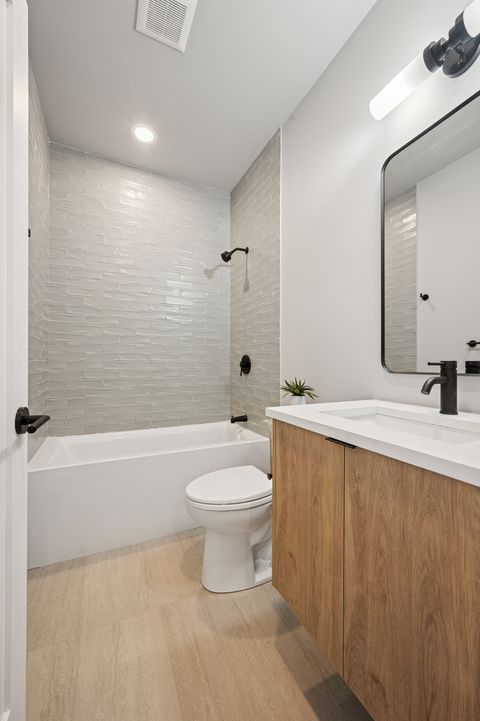 Tiny photo for 944 Beloit Avenue #4, Forest Park, IL 60130 (MLS # 12490575)