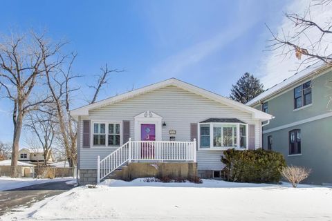 365 N Walnut Street Elmhurst IL 60126